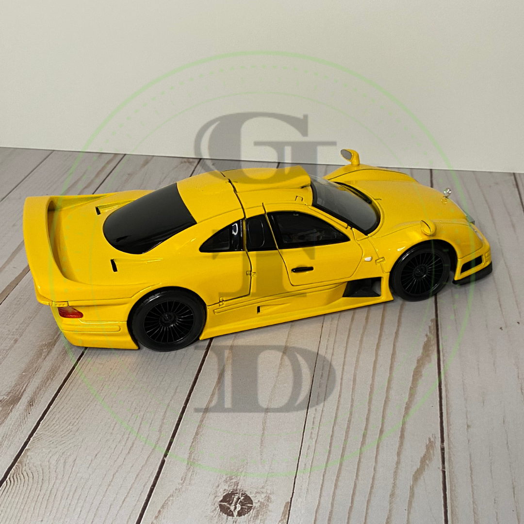 Mercedes Benz CLK-GTR Maisto 1:18 Scale Diecast Metal Collection Model Car