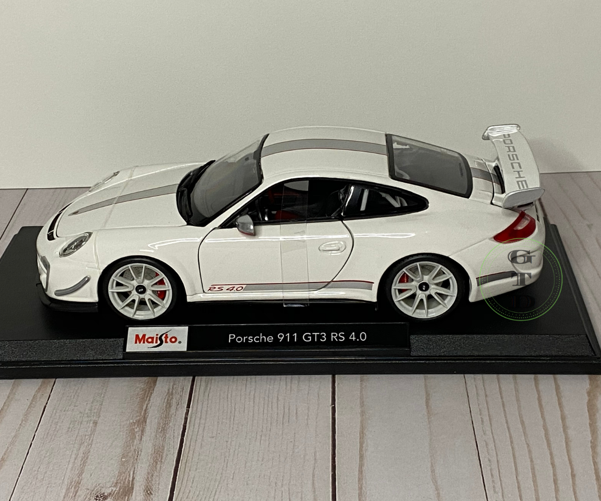 porsche 911 GT3 RS 4.0