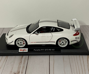 porsche 911 GT3 RS 4.0